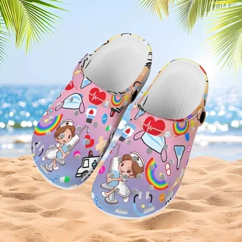 Лятото дишащи плажни чехли INSTANTARTS Наклон цветове с шарени за момичета-медицински сестри, медицински принт, Пързалки от платформа, Сандали за медицински сестри 2023